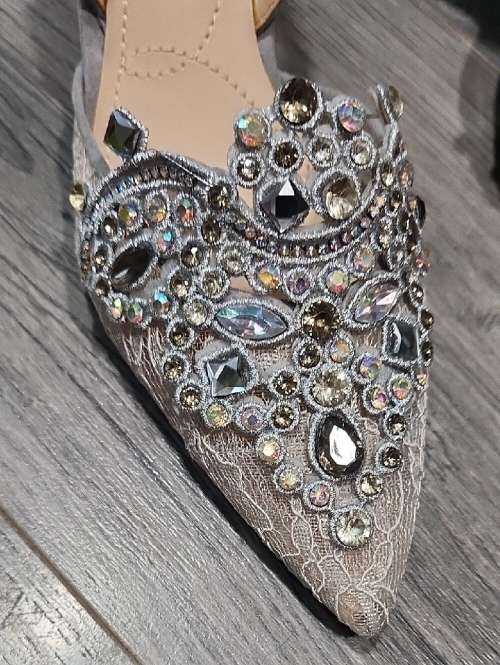 J.Renee Desdemona Silver Embellished Pointed Toe Suede Ankle Heels - Picture 3 of 8